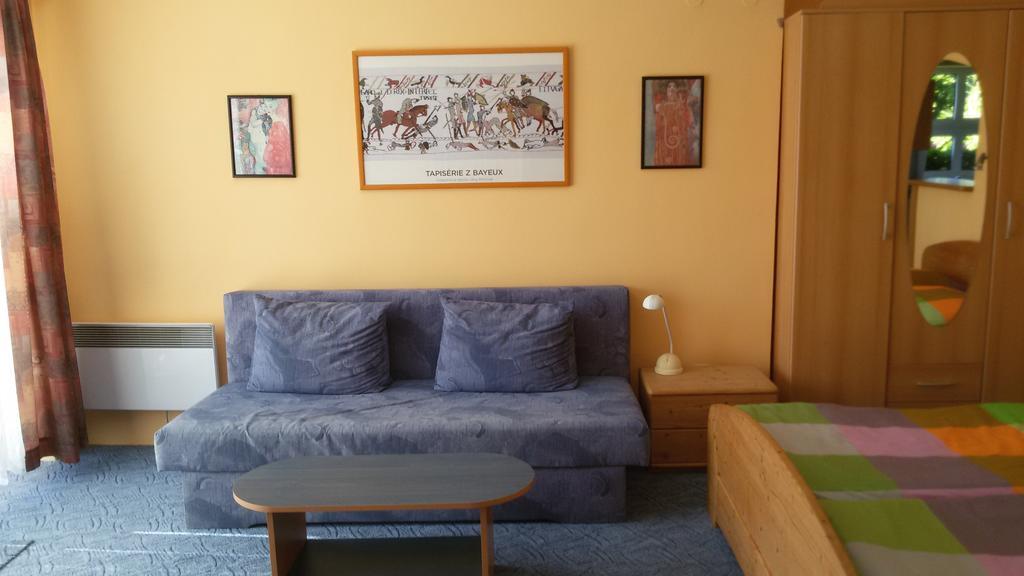 Apartment Amelie Rožnov pod Radhoštěm Exterior foto